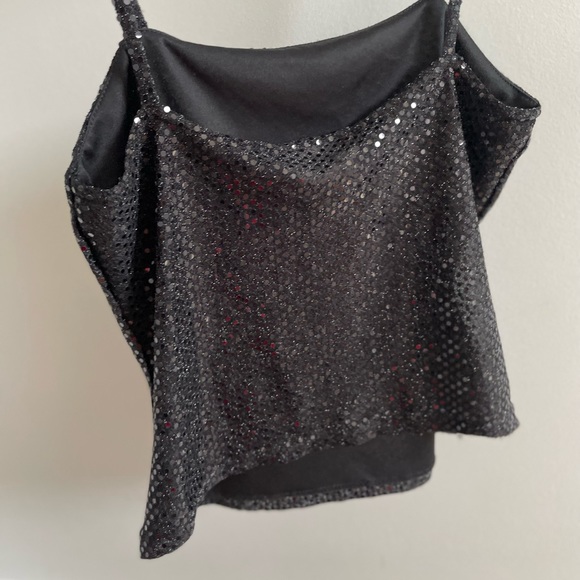 Sequin Crop Top | 🪩 - Picture 4 of 12